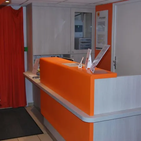 Premiere Classe Hotel *