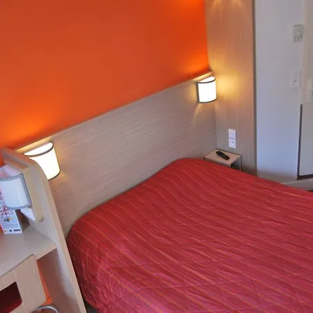 Hotel Premiere Classe *